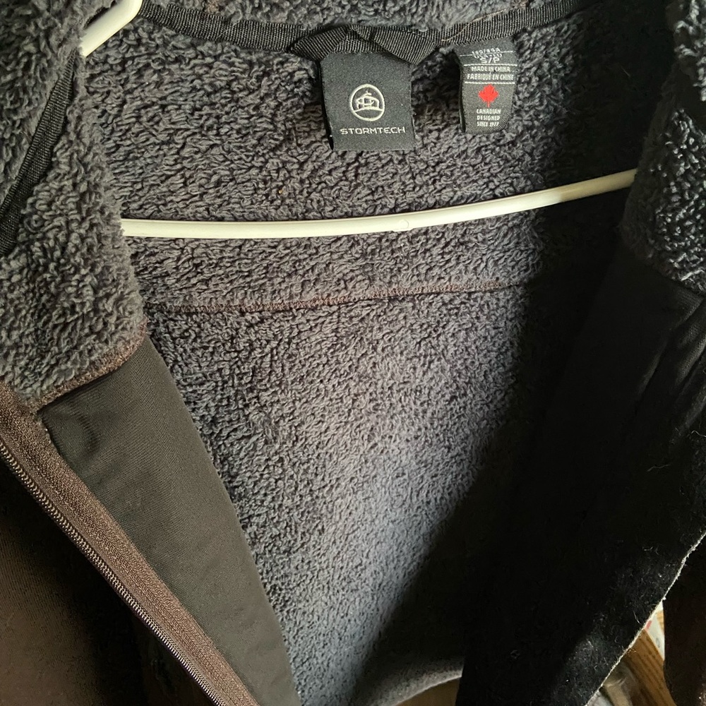 Stormtech brown winter jacket - Picture 3 of 5